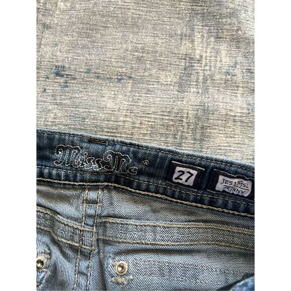 Miss Me Embroidered Rhinestone Skinny Jeans Size 27 - Picture 3 of 6
